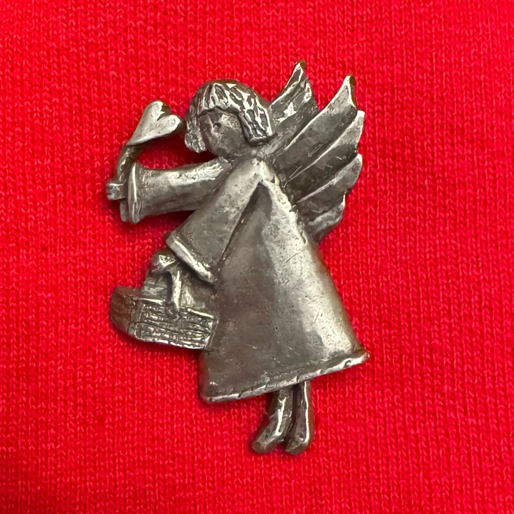 Vintage Angel Brooch Pin Pewter Signed 1996 Barker